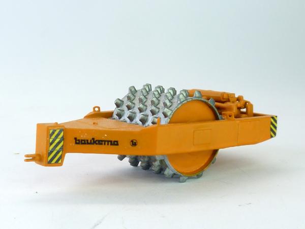 Anhänge Vibrationswalze Baukema A12 Stampffußwalze  orange